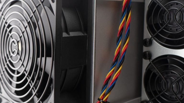 US Imposes Import Restrictions on Bitmain ASICs: Report